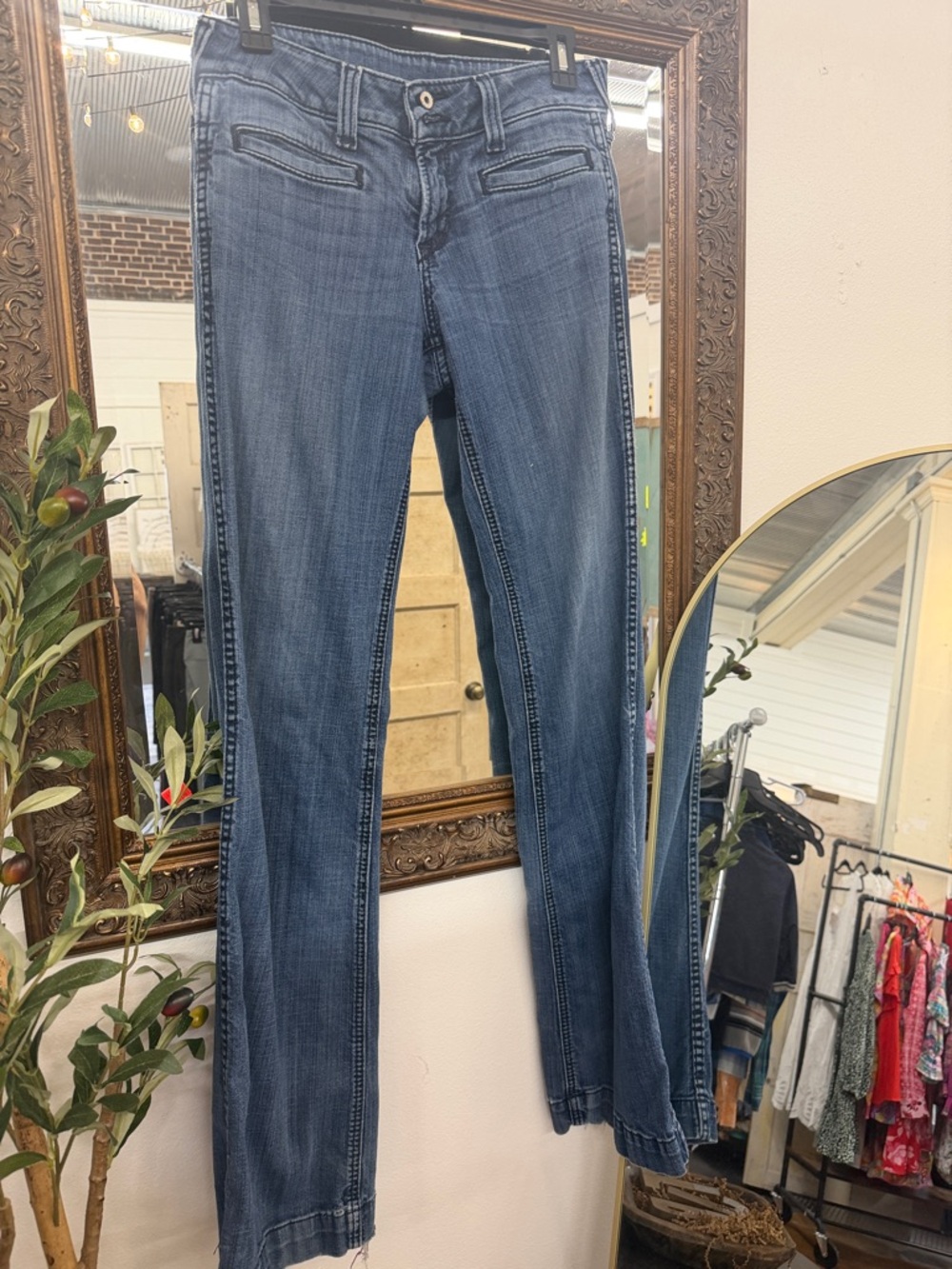 Ariat Women's Trouser Jeans in Dark Blue Wash 28L